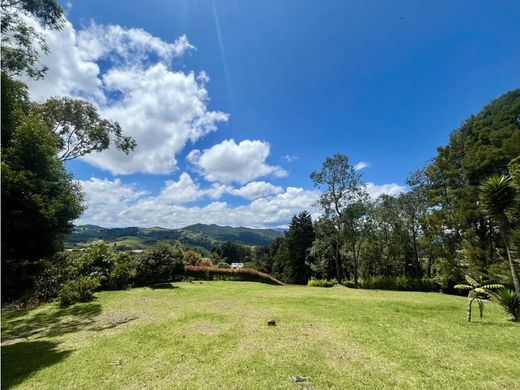 Участок, Envigado, Departamento de Antioquia