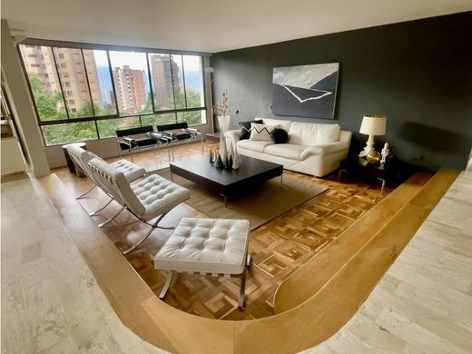 Piso / Apartamento en Medellín, Departamento de Antioquia