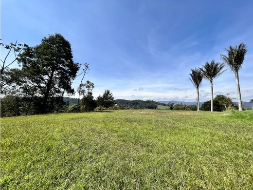 Terreno a Envigado, Departamento de Antioquia