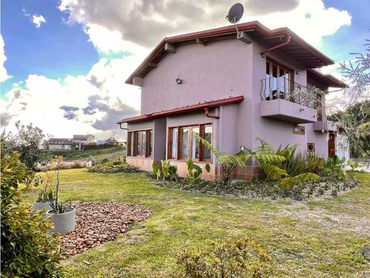 Casa de campo en Envigado, Departamento de Antioquia
