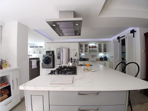 Apartament w Medellín, Departamento de Antioquia