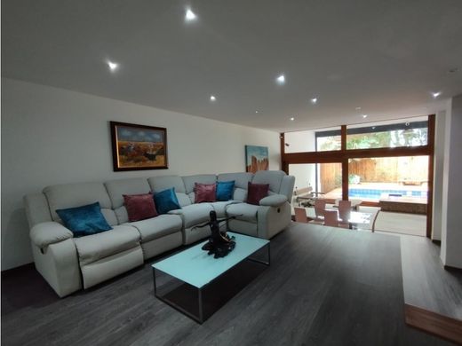 豪宅  麦德林, Medellín