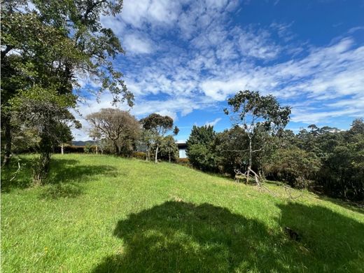 ‏קרקע ב  Envigado, Departamento de Antioquia