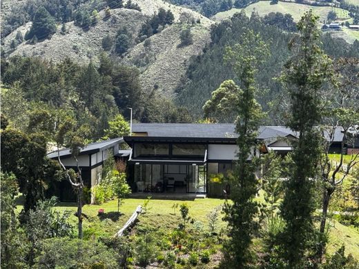 Casale a Retiro, Departamento de Antioquia