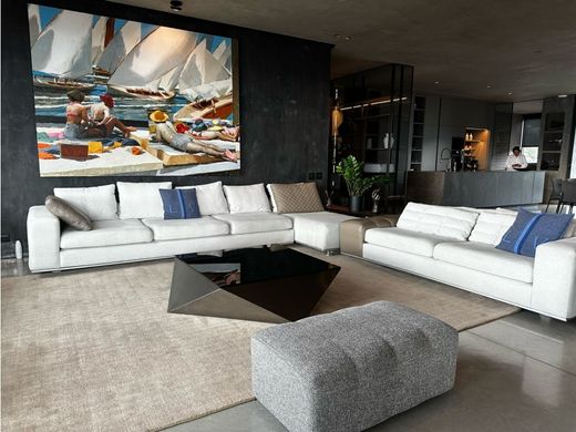 ﺷﻘﺔ ﻓﻲ ميديلين, Medellín