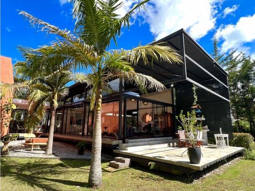 Köy evi Rionegro, Departamento de Antioquia