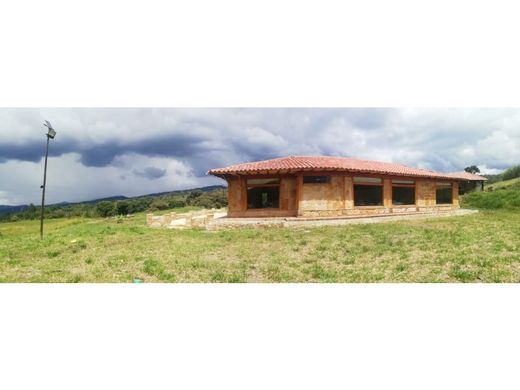 Casa di lusso a Moniquirá, Departamento de Boyacá