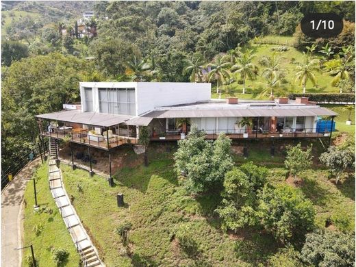 Ρουστίκ ή αγροικία σε La Estrella, Departamento de Antioquia