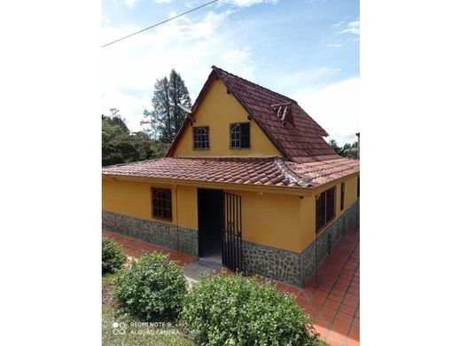 Farmhouse in Envigado, Departamento de Antioquia