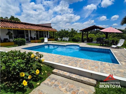 Boerderij in Pereira, Departamento de Risaralda