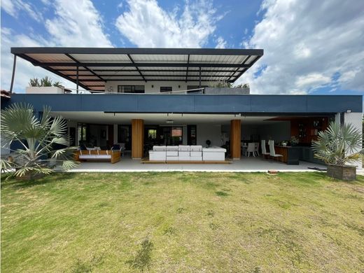 Apartment / Etagenwohnung in Pereira, Departamento de Risaralda