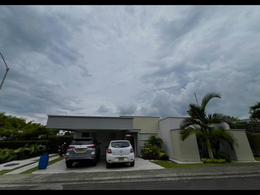 郊区住宅  Pereira, Departamento de Risaralda