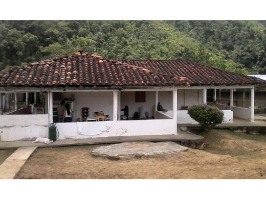 Ρουστίκ ή αγροικία σε La Victoria, Departamento de Boyacá