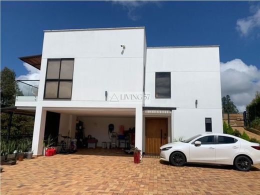 아파트 / La Ceja, Departamento de Antioquia