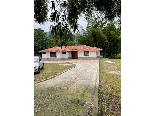 Εξοχική κατοικία σε Carmen de Viboral, El Carmen de Viboral