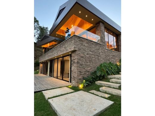 Landsitz in Medellín, Departamento de Antioquia