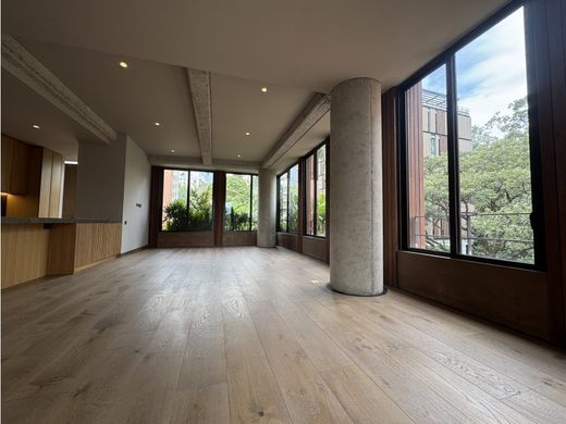 Apartment / Etagenwohnung in Medellín, Departamento de Antioquia