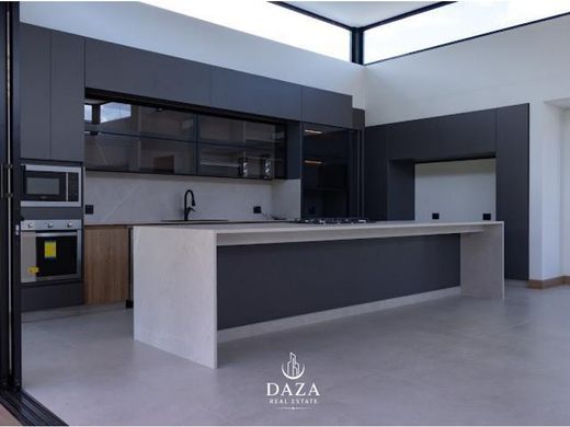 Luxury home in Rionegro, Departamento de Antioquia