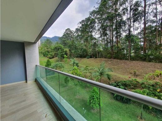 Apartment / Etagenwohnung in Medellín, Departamento de Antioquia