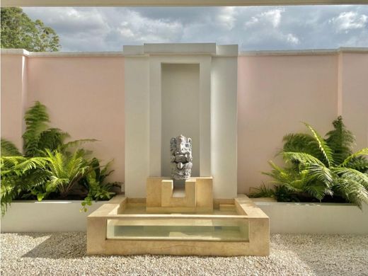 Luxury home in Medellín, Departamento de Antioquia