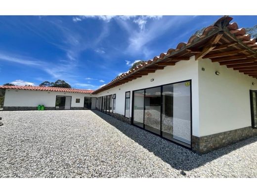 Загородный Дом, Envigado, Departamento de Antioquia