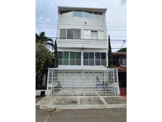 Edificio en Cali, Departamento del Valle del Cauca