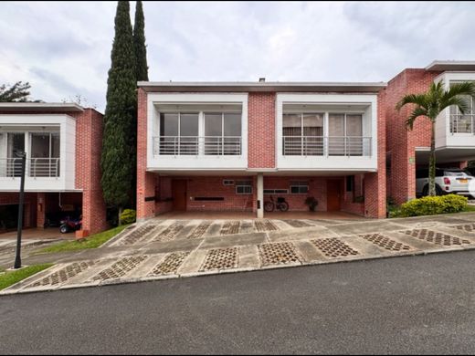Luxus-Haus in Envigado, Departamento de Antioquia