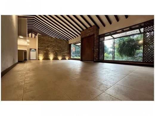 Casa de luxo - Envigado, Departamento de Antioquia