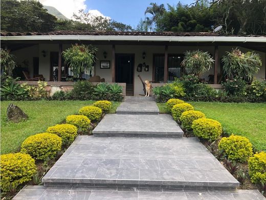 전원/농가 / Girardota, Departamento de Antioquia