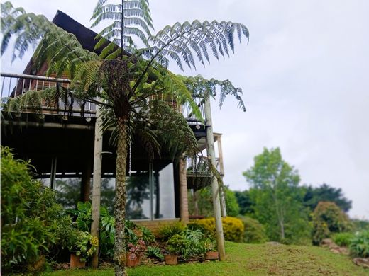 Country House in Santa Helena, Medellín