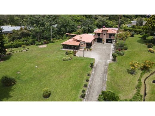 Сельский Дом, La Ceja, Departamento de Antioquia