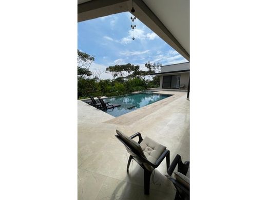 Country House in Santiago de Cali, Cali