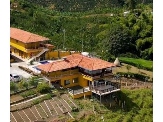 Gutshaus oder Landhaus in Pereira, Departamento de Risaralda