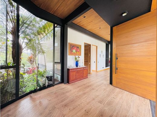 郊区住宅  Retiro, Departamento de Antioquia