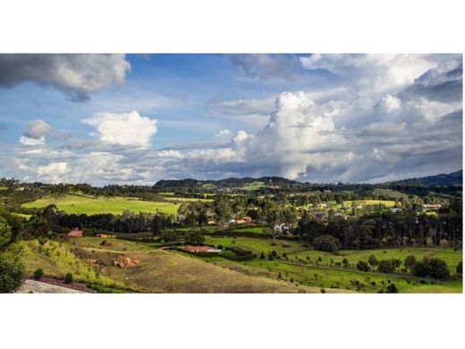 Terreno a Envigado, Departamento de Antioquia