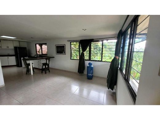 Chalet en Cali, Departamento del Valle del Cauca