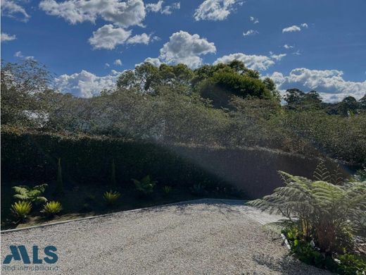 منزل ريفي ﻓﻲ El Bagre, Departamento de Antioquia