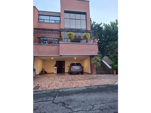 Luxus-Haus in Medellín, Departamento de Antioquia