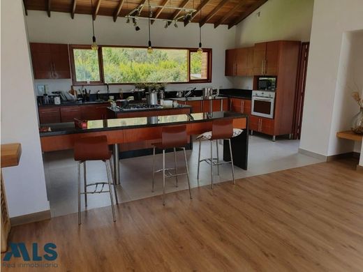 Загородный Дом, La Ceja, Departamento de Antioquia