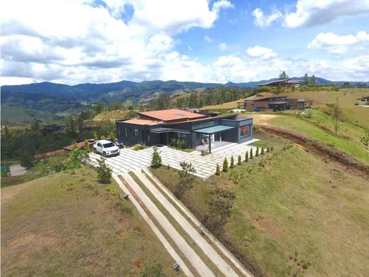 Casa de campo en Retiro, Departamento de Antioquia
