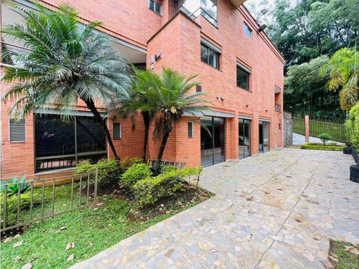 メデリン, Medellínの高級住宅