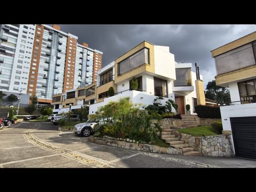 Luxury home in Bogotá, Bogotá  D.C.