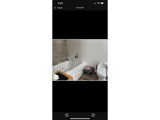 호화 저택 / 메데인, Medellín