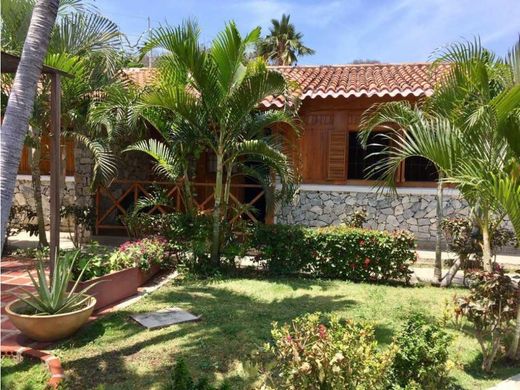 Chalet in Santa Marta, Departamento del Magdalena