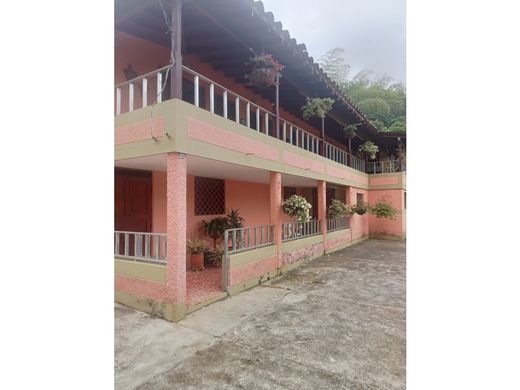 Farmhouse in Tarso, Departamento de Antioquia