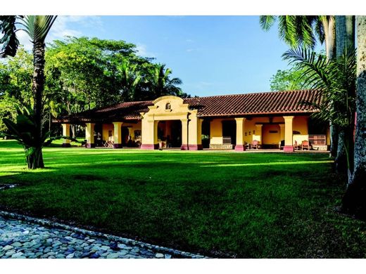 Farmhouse in La Pintada, Departamento de Antioquia