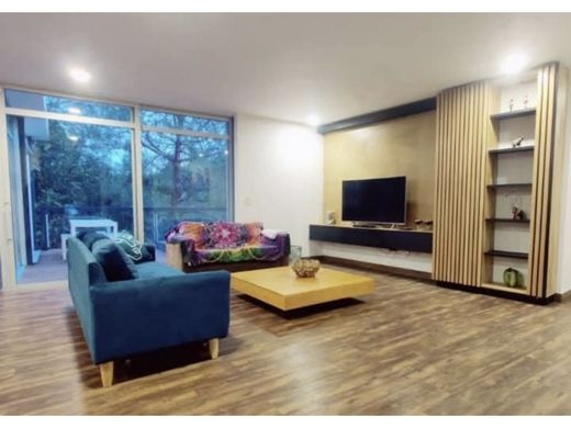 Envigado, Departamento de Antioquiaのカントリーハウス