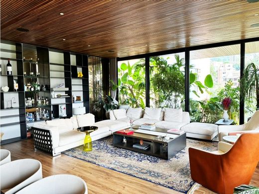 ﺷﻘﺔ ﻓﻲ ميديلين, Medellín