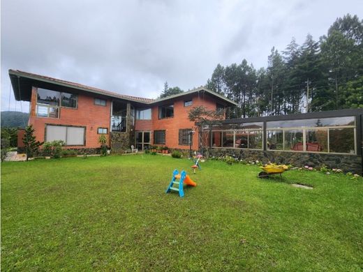 منزل ﻓﻲ ميديلين, Medellín