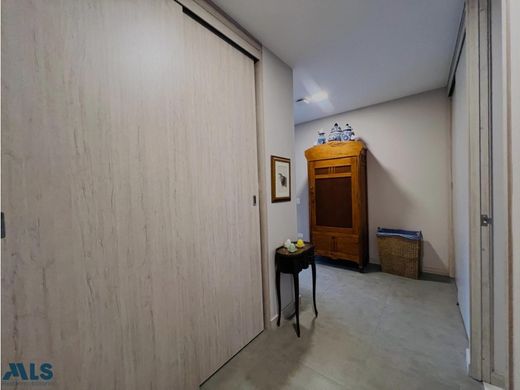 Piso / Apartamento en Envigado, Departamento de Antioquia